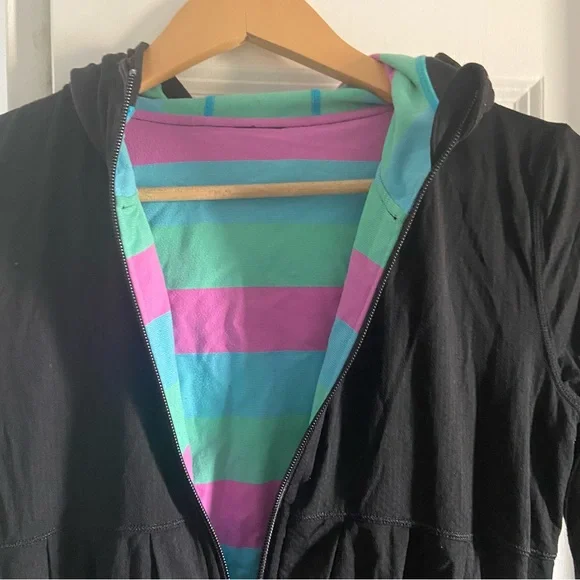 Ivivva by Lululemon Reversible Jacket - Picture 7 of 16